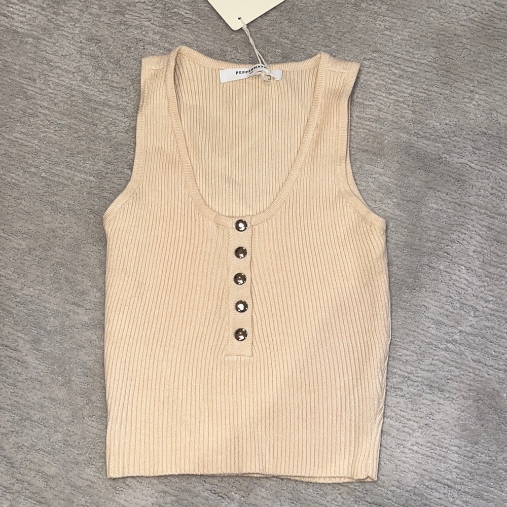 Peppermayo warm beige crop top